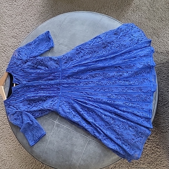 BCBG MaxAzria Royal Blue Kiran sz 0 Lace Mini Dress - Picture 7 of 8